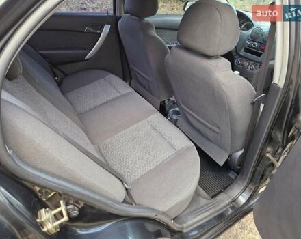 Черный Шевроле Авео, объемом двигателя 1.5 л и пробегом 256 тыс. км за 4200 $, фото 11 на Automoto.ua