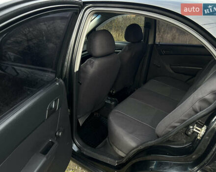 Черный Шевроле Авео, объемом двигателя 1.5 л и пробегом 250 тыс. км за 3350 $, фото 10 на Automoto.ua