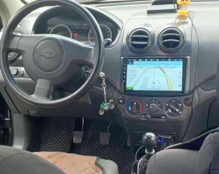 Черный Шевроле Авео, объемом двигателя 1.5 л и пробегом 205 тыс. км за 4200 $, фото 4 на Automoto.ua