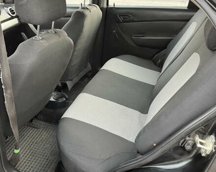 Черный Шевроле Авео, объемом двигателя 1.5 л и пробегом 325 тыс. км за 2999 $, фото 8 на Automoto.ua