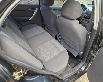 Черный Шевроле Авео, объемом двигателя 1.5 л и пробегом 256 тыс. км за 4200 $, фото 7 на Automoto.ua