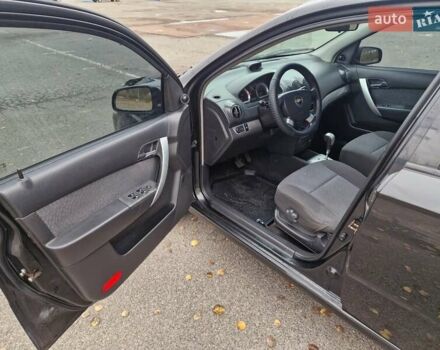 Черный Шевроле Авео, объемом двигателя 1.5 л и пробегом 256 тыс. км за 4600 $, фото 16 на Automoto.ua