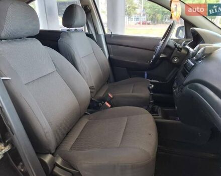 Чорний Шевроле Авео, об'ємом двигуна 1.5 л та пробігом 280 тис. км за 4399 $, фото 17 на Automoto.ua
