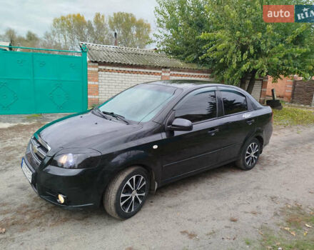 Черный Шевроле Авео, объемом двигателя 1.5 л и пробегом 200 тыс. км за 3700 $, фото 2 на Automoto.ua