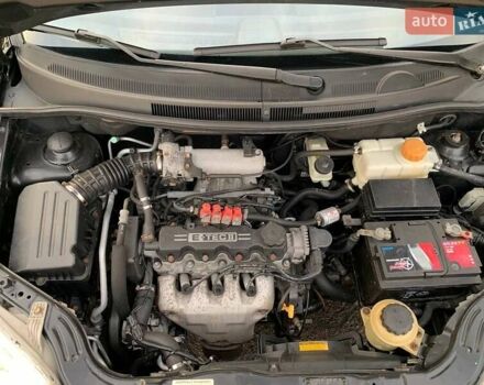 Черный Шевроле Авео, объемом двигателя 1.5 л и пробегом 205 тыс. км за 3650 $, фото 12 на Automoto.ua