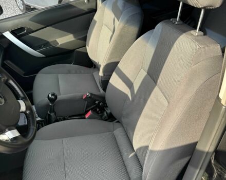 Чорний Шевроле Авео, об'ємом двигуна 1.5 л та пробігом 170 тис. км за 4200 $, фото 18 на Automoto.ua
