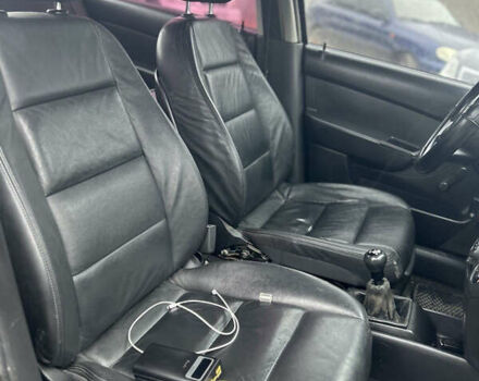 Черный Шевроле Авео, объемом двигателя 1.5 л и пробегом 250 тыс. км за 3600 $, фото 7 на Automoto.ua