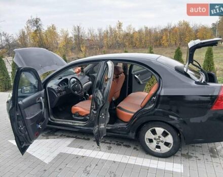 Черный Шевроле Авео, объемом двигателя 1.5 л и пробегом 206 тыс. км за 3900 $, фото 9 на Automoto.ua