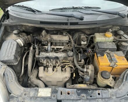 Черный Шевроле Авео, объемом двигателя 1.5 л и пробегом 238 тыс. км за 3500 $, фото 5 на Automoto.ua