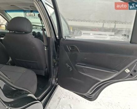 Черный Шевроле Авео, объемом двигателя 1.5 л и пробегом 213 тыс. км за 3900 $, фото 20 на Automoto.ua