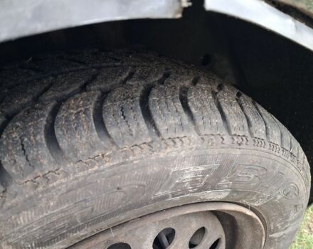 Черный Шевроле Авео, объемом двигателя 1.5 л и пробегом 300 тыс. км за 2100 $, фото 9 на Automoto.ua