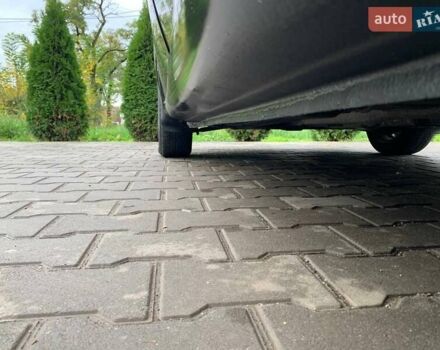 Черный Шевроле Авео, объемом двигателя 1.5 л и пробегом 205 тыс. км за 4300 $, фото 4 на Automoto.ua