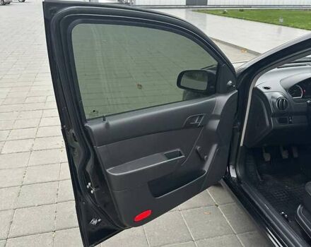 Черный Шевроле Авео, объемом двигателя 1.5 л и пробегом 60 тыс. км за 6500 $, фото 12 на Automoto.ua