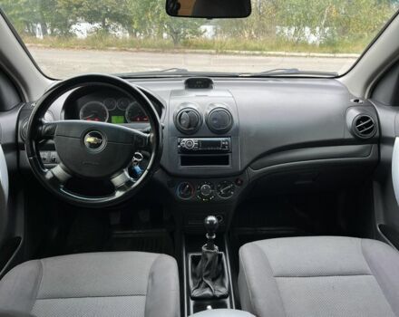 Чорний Шевроле Авео, об'ємом двигуна 1.5 л та пробігом 188 тис. км за 4080 $, фото 6 на Automoto.ua