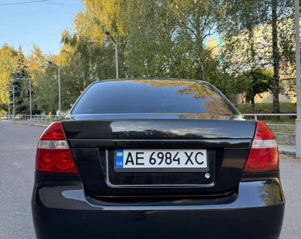 Черный Шевроле Авео, объемом двигателя 1.5 л и пробегом 300 тыс. км за 3700 $, фото 4 на Automoto.ua