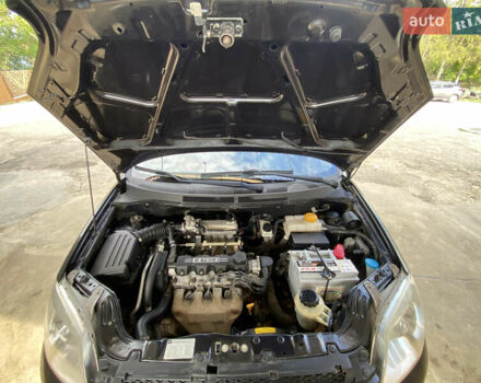 Черный Шевроле Авео, объемом двигателя 1.5 л и пробегом 100 тыс. км за 3700 $, фото 12 на Automoto.ua