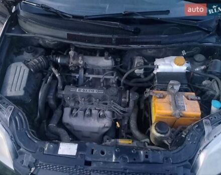 Чорний Шевроле Авео, об'ємом двигуна 1.5 л та пробігом 220 тис. км за 3700 $, фото 1 на Automoto.ua