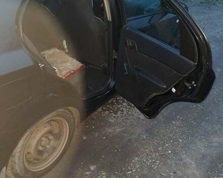 Черный Шевроле Авео, объемом двигателя 1.5 л и пробегом 272 тыс. км за 3700 $, фото 7 на Automoto.ua