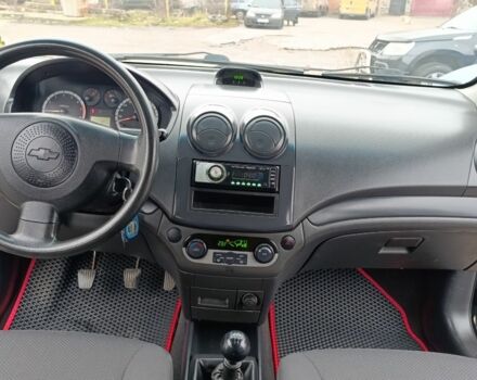 Черный Шевроле Авео, объемом двигателя 1.5 л и пробегом 216 тыс. км за 4000 $, фото 7 на Automoto.ua