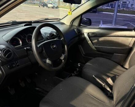 Черный Шевроле Авео, объемом двигателя 1.5 л и пробегом 200 тыс. км за 2500 $, фото 19 на Automoto.ua