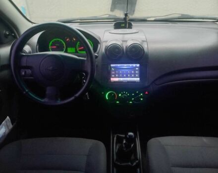 Черный Шевроле Авео, объемом двигателя 1.5 л и пробегом 218 тыс. км за 4000 $, фото 8 на Automoto.ua