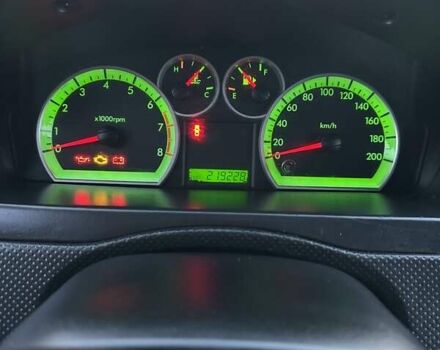 Черный Шевроле Авео, объемом двигателя 1.5 л и пробегом 195 тыс. км за 4500 $, фото 10 на Automoto.ua