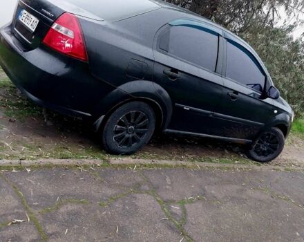 Черный Шевроле Авео, объемом двигателя 1.5 л и пробегом 218 тыс. км за 4000 $, фото 6 на Automoto.ua