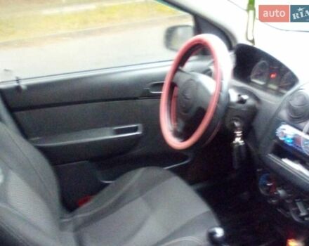 Черный Шевроле Авео, объемом двигателя 1.5 л и пробегом 335 тыс. км за 3400 $, фото 4 на Automoto.ua