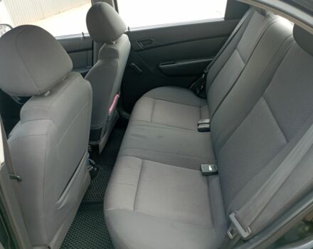 Черный Шевроле Авео, объемом двигателя 1.5 л и пробегом 205 тыс. км за 4100 $, фото 4 на Automoto.ua