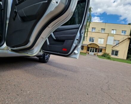 Черный Шевроле Авео, объемом двигателя 1.4 л и пробегом 300 тыс. км за 3800 $, фото 11 на Automoto.ua
