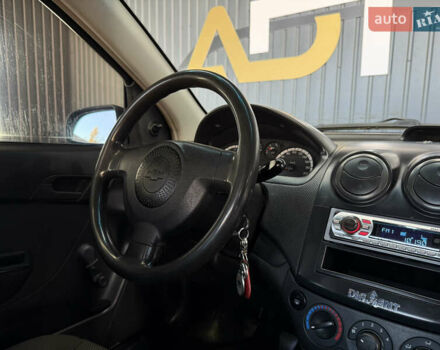 Черный Шевроле Авео, объемом двигателя 1.5 л и пробегом 160 тыс. км за 3600 $, фото 26 на Automoto.ua