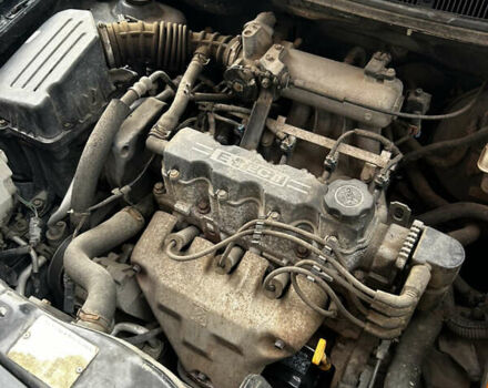 Черный Шевроле Авео, объемом двигателя 1.5 л и пробегом 145 тыс. км за 4200 $, фото 22 на Automoto.ua