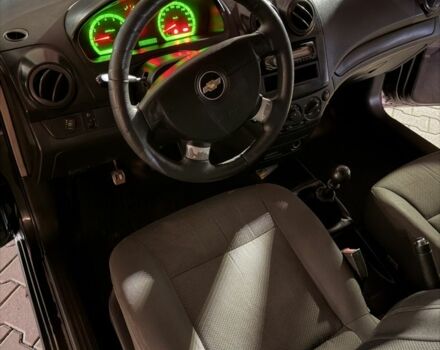 Черный Шевроле Авео, объемом двигателя 1.5 л и пробегом 199 тыс. км за 2350 $, фото 6 на Automoto.ua