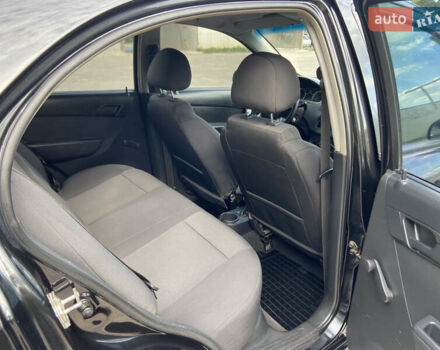 Черный Шевроле Авео, объемом двигателя 1.5 л и пробегом 100 тыс. км за 3700 $, фото 11 на Automoto.ua