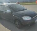 Черный Шевроле Авео, объемом двигателя 1.5 л и пробегом 204 тыс. км за 4440 $, фото 1 на Automoto.ua