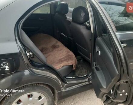 Черный Шевроле Авео, объемом двигателя 1.5 л и пробегом 158 тыс. км за 4600 $, фото 5 на Automoto.ua