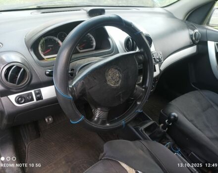 Черный Шевроле Авео, объемом двигателя 1.5 л и пробегом 270 тыс. км за 1500 $, фото 5 на Automoto.ua