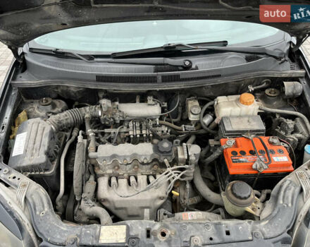 Черный Шевроле Авео, объемом двигателя 1.5 л и пробегом 290 тыс. км за 2999 $, фото 10 на Automoto.ua