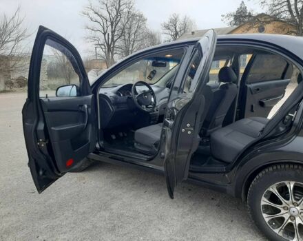 Черный Шевроле Авео, объемом двигателя 1.5 л и пробегом 162 тыс. км за 3650 $, фото 6 на Automoto.ua