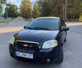Черный Шевроле Авео, объемом двигателя 1.5 л и пробегом 300 тыс. км за 3700 $, фото 1 на Automoto.ua