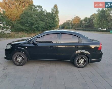 Черный Шевроле Авео, объемом двигателя 1.5 л и пробегом 254 тыс. км за 4200 $, фото 5 на Automoto.ua