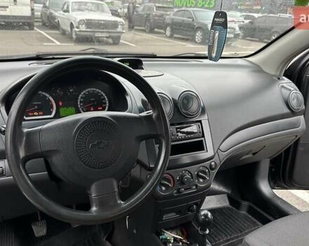 Черный Шевроле Авео, объемом двигателя 1.5 л и пробегом 265 тыс. км за 4000 $, фото 5 на Automoto.ua