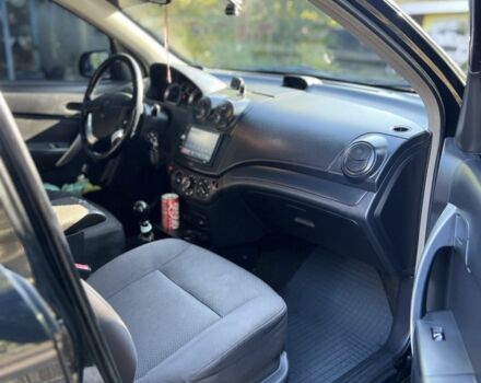 Черный Шевроле Авео, объемом двигателя 1.5 л и пробегом 250 тыс. км за 4100 $, фото 6 на Automoto.ua