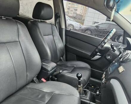 Черный Шевроле Авео, объемом двигателя 1.5 л и пробегом 76 тыс. км за 5000 $, фото 8 на Automoto.ua