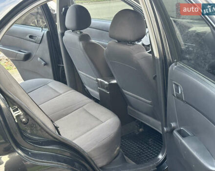 Чорний Шевроле Авео, об'ємом двигуна 1.5 л та пробігом 269 тис. км за 3750 $, фото 13 на Automoto.ua