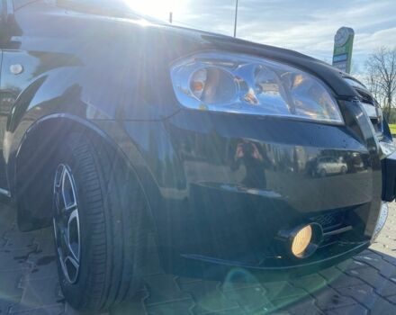 Черный Шевроле Авео, объемом двигателя 1.5 л и пробегом 200 тыс. км за 2500 $, фото 2 на Automoto.ua