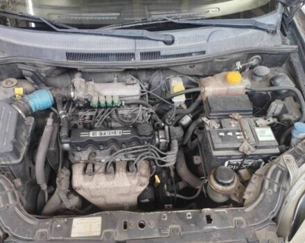 Черный Шевроле Авео, объемом двигателя 1.5 л и пробегом 188 тыс. км за 3600 $, фото 4 на Automoto.ua