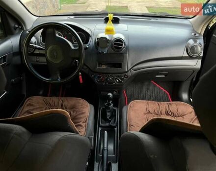 Черный Шевроле Авео, объемом двигателя 0 л и пробегом 207 тыс. км за 2500 $, фото 10 на Automoto.ua