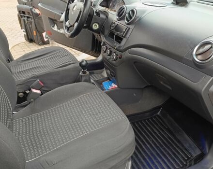 Чорний Шевроле Авео, об'ємом двигуна 1.5 л та пробігом 128 тис. км за 4079 $, фото 11 на Automoto.ua
