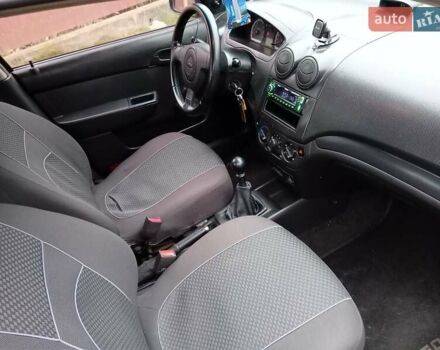 Черный Шевроле Авео, объемом двигателя 1.5 л и пробегом 300 тыс. км за 3000 $, фото 9 на Automoto.ua